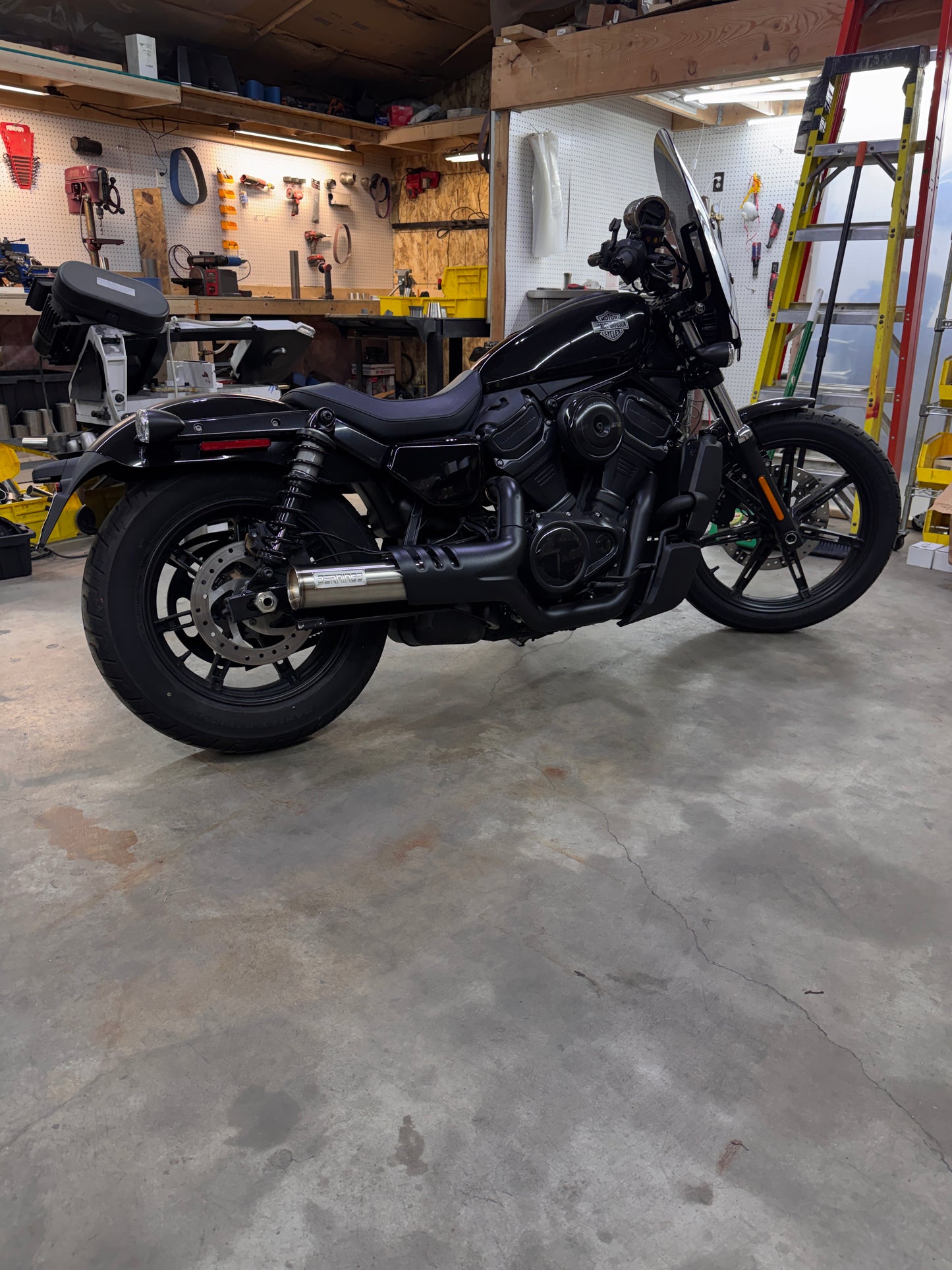 Nightster 975 slip on Bernings Performance